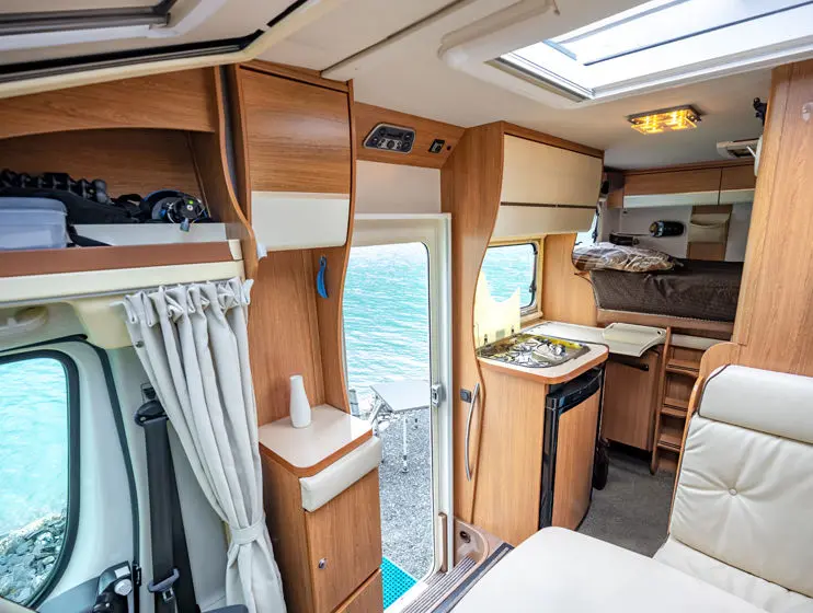 Campers & caravans